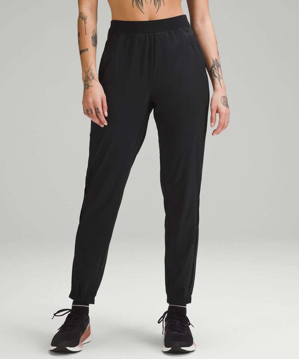 Lululemon Adapted State High-Rise Jogger *Airflow- Size 8- Black